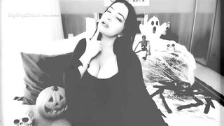 VIRTUAL SEX POV GFE Morticia Addams cosplay having sex with you sucking your dick until she swallows all your load