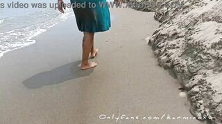 pregnant slut wife showing pussy on public beach pissing