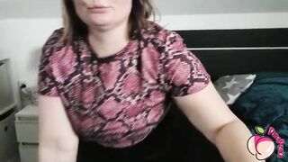 German Curvy MILF Pina Peach Masturbating in shower