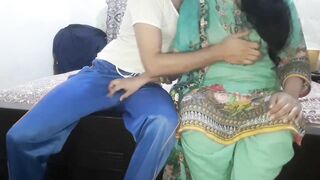 Damaad ji mari gaand maar lo,please fuck me in the ass,first time anal and pussy sex by Indian musilm saas,real homemade