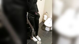 My girlfriend came from the hotel gym creampied