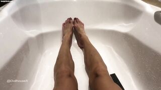 Sexy Feet POV In The Shower