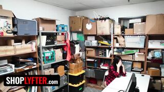 Shoplyfter - Foxy Troublemaker Audrey Royal Receives Huge Facial Cumshots From Two Security Guards