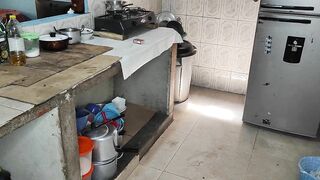 Pregnant wife invites neighbor to fix her gas stove