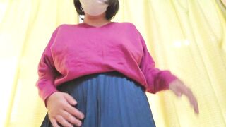 A married woman who masturbates standing nipples while getting excited with no bra