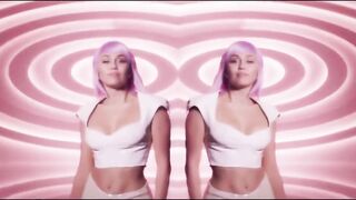 Miley Cyrus Ashley O PMV