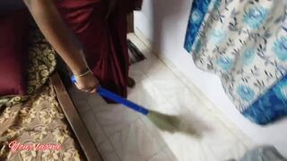 Indian stepaunty Maid Fucked by House Owner Hardcore Bhabhi
