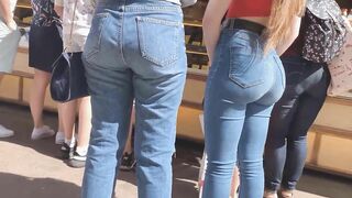 hot bubble butt teen in jeans