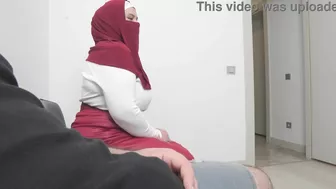 Public Dickflash to a Hijab married Woman.