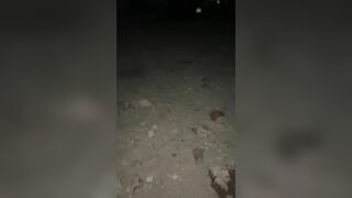 Encuentro a chica en la playa de noche y esto sucedió… se carga buen culo!!