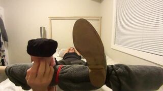 Gorgeous Girl Next-door Gwen has her Soft, Wrinkled Soles Tickled! (Full Video)