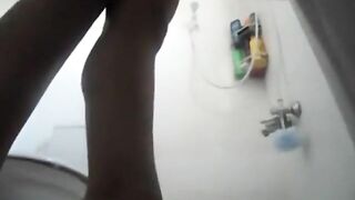 Stacked gf gets taped taking a steaming warm shower