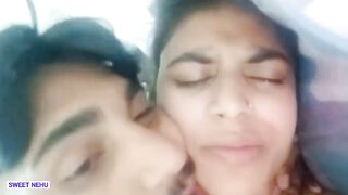 Indian Cute Girl Fucking in Hotel room by her Boyfriend Lip Kissing and Licking Pussy