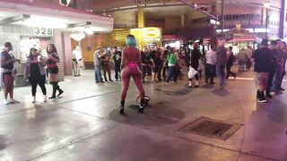 Las Vegas big booty girl causes a stir!