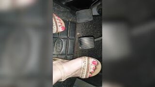 Pedal pumping in sandals hot feet