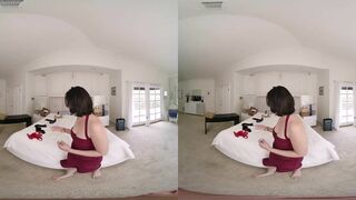 Natural Babe Casey Calvert Experimenting With Art Of Anal Sex VR Porn