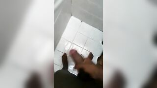 Mi cuñado me manda video que rica su verga llena de lechera