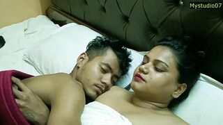 18yrs boy Husband sex with 24yrs wife! Hindi Reality Sex