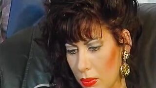 Notgeile nachbarin fickt 2 schaenze wenn der mann arbeiten geht! German milf, german amateur, retro, vintage, Anal, Puss (Franco Roccaforte, Gina Colany)