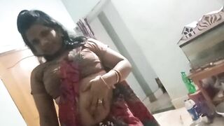 Sexy Bipasha sucking very hard and fucking horny on Saree with her boyfirend on Xhamster 2023