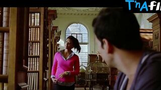 Chitrangna Singh Breasts Scene in Desi Boyz