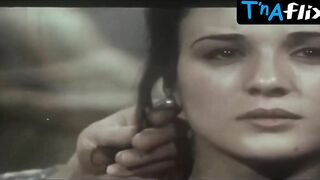 Samar Sami Sexy Scene in Al Masyada