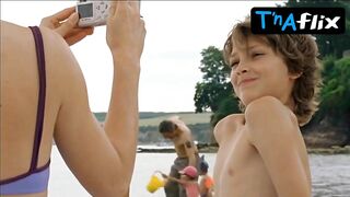 Ursula Buschhorn Bikini Scene in Auf Den Spuren Der Vergangenheit