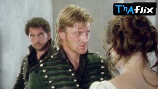 Elizabeth Hurley Breasts Scene in Sharpe'S Enemy