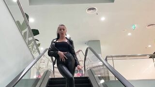 Lesson from Stepmom how to fuck in Fitting room