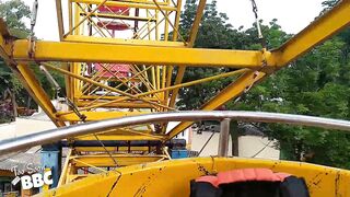 I gave him a blowjob in the ferris wheel