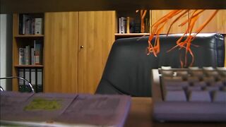 German milf fuck in porn office