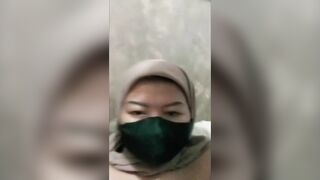 Indonesian Hijab gets fucked and cum inside