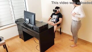 Hot stepmom masturbates next to son's friend as he watches porn with virtual reality glasses glasses