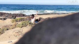 NUDIST BEACH BLOWJOB: I show my hard cock to a bitch that asks me for a blowjob and cum in her mouth.