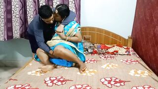 Indian Desi Bhabhi Real Homemade Hot Sex in Hindi with Xmaster on X Videos