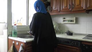 Muslim wife is fucked hard while doing the dishes