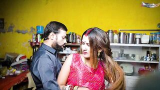 DESI MALLU BHABHI HARDCORE FUCK WITH HER DEBAR AT KITCHEN FULL MOVIE