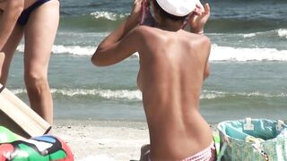 Topless Sexy Beach Girls Hd Video Spycam