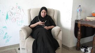 Pakistani Muslim Stepmom Gets Massive Cumshot From Stepson