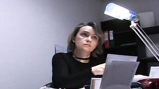 French secretary likes to fuck her client