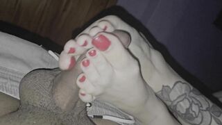 Sexy footjob with rednails