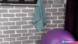 A granny and her exercise ball