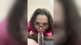 Stepdaughter’s Pink Pussy Makes Dildos Disappear