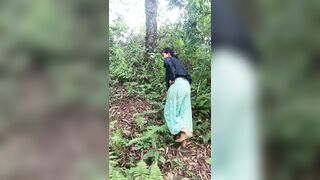 Simple fucking girlfriend at jungle