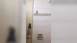 Indonesian teen sex video in the toilet