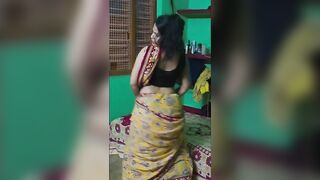 Chubby Big Ass Desi Bhabhi Fucked by harami Devar