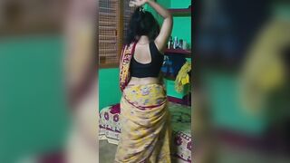 Chubby Big Ass Desi Bhabhi Fucked by harami Devar