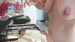 Milf hairy All nude breakfast