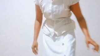 Sri Lankan sexy girl boobs video. Beautiful figure showing sexy women. Housewife sexy video.hot girl . Asiyan Hot and sexy women