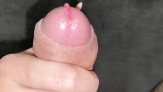 I Let My Hot 18 Virgin Stepsister To Tuch Her First Cock